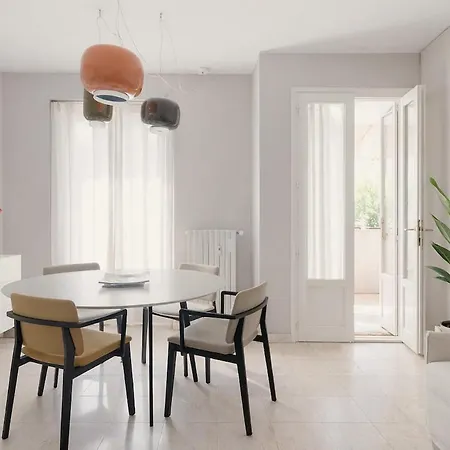 Sempione Chic Flat, Arco Della Pace, 20 Minutes From The Duomo Apartman
